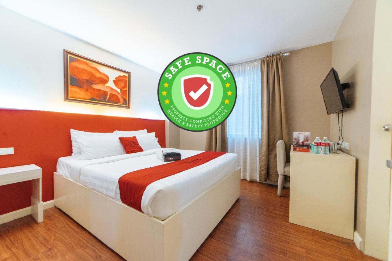 Reddoorz Plus At Hotel Metro Kalibo Buitenkant foto