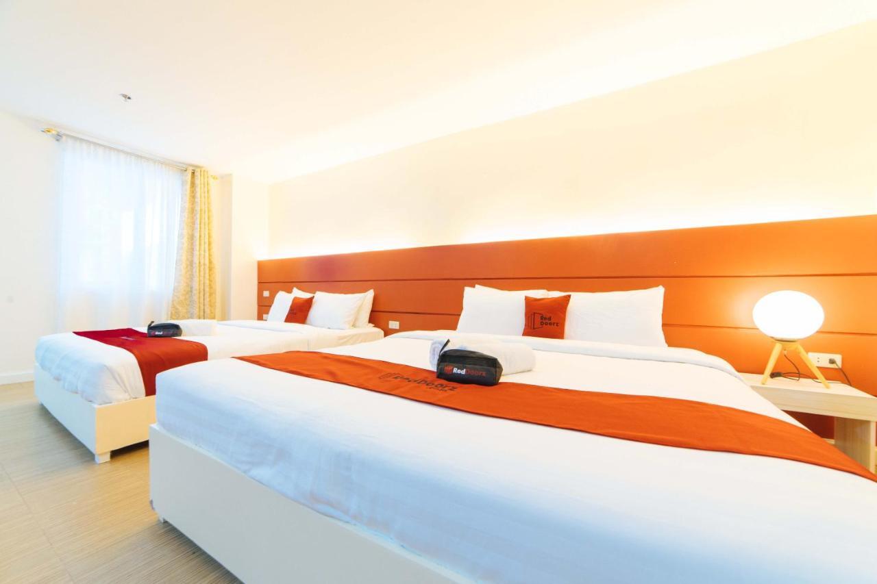 Reddoorz Plus At Hotel Metro Kalibo Buitenkant foto